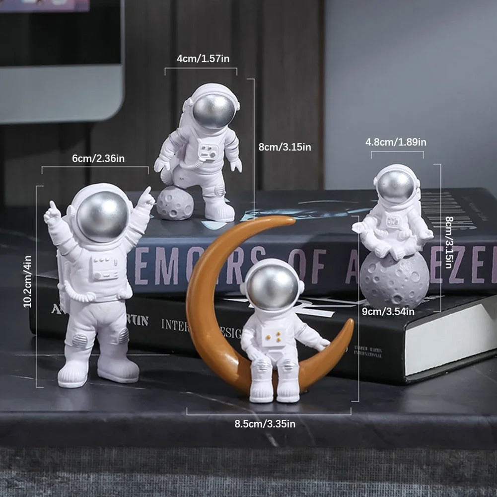 Astronaut Figurine Set