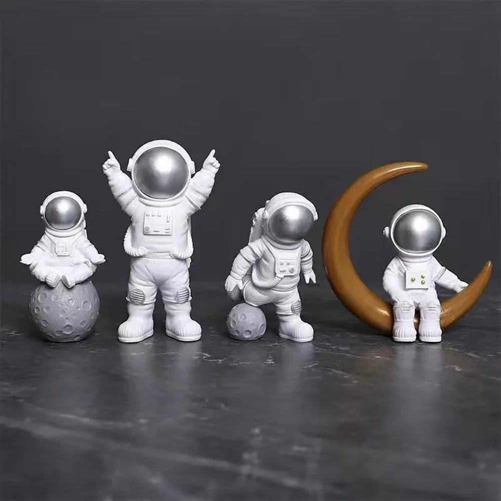 Astronaut Figurine Set